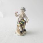 562 4430 Figurin